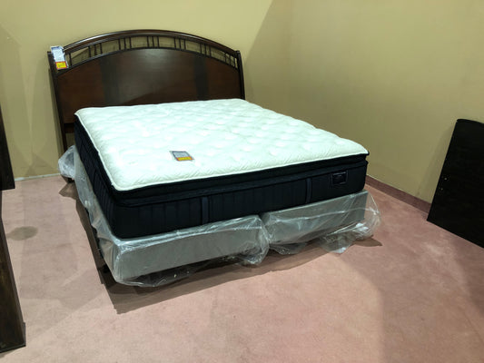 Stearns and Foster California King Mattress and Box Spring